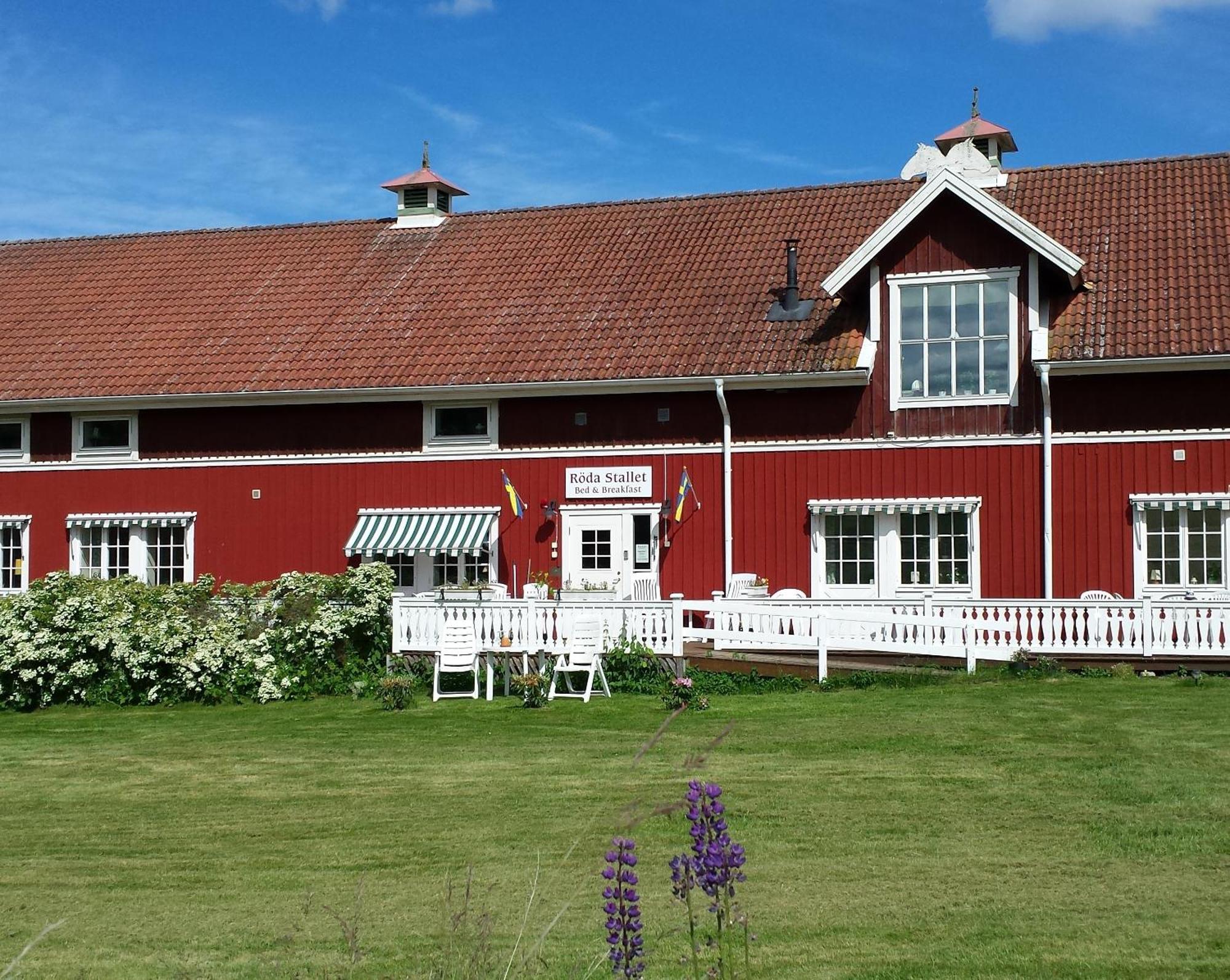 Roeda Stallet Bed & Breakfast Panzió Hjo község Kültér fotó